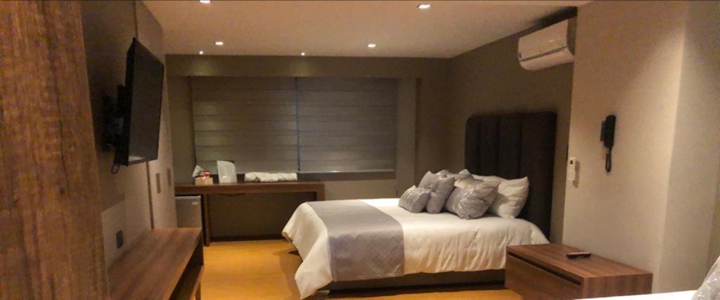 Albura Hotel Pereira Buitenkant foto